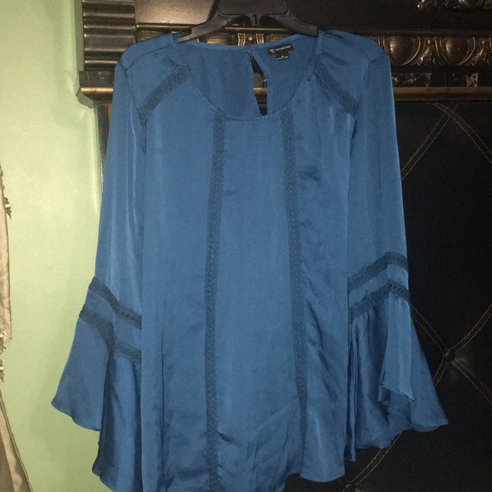 Bell Sleeve New Direction Top!!!